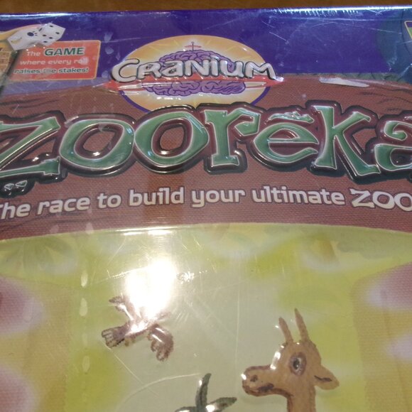 Cranium - Zooreka -The Race to Build Your Ultimate Zoo Square Tin Edition New - Picture 2 of 3